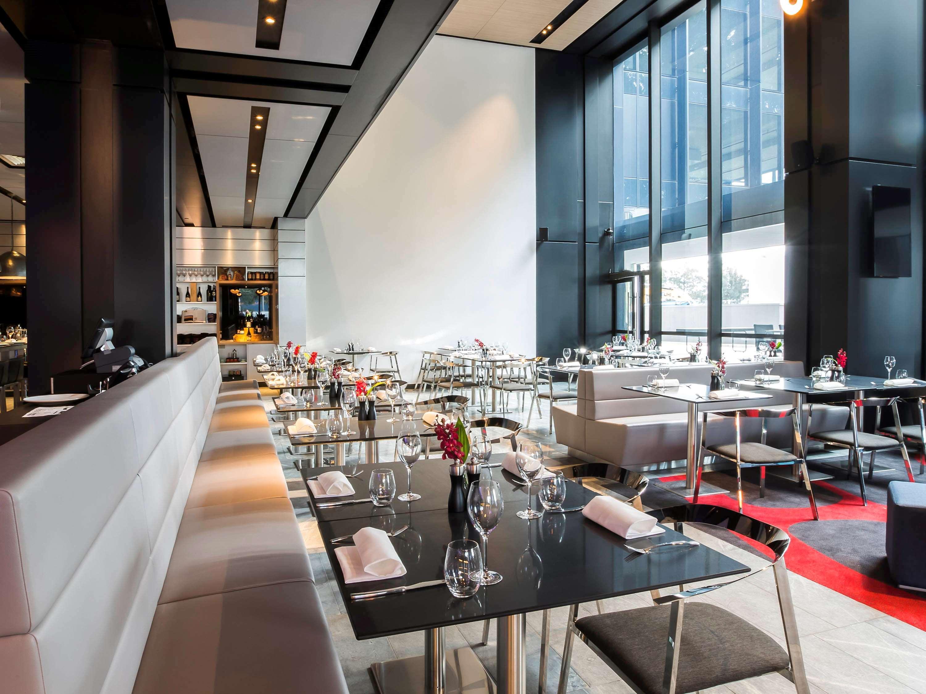 Pullman Sydney Airport Sidney Exterior foto Restaurant